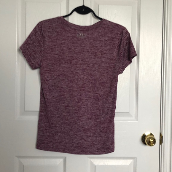 Under Armour pink active wear t shirt size medium - Picture 2 of 3